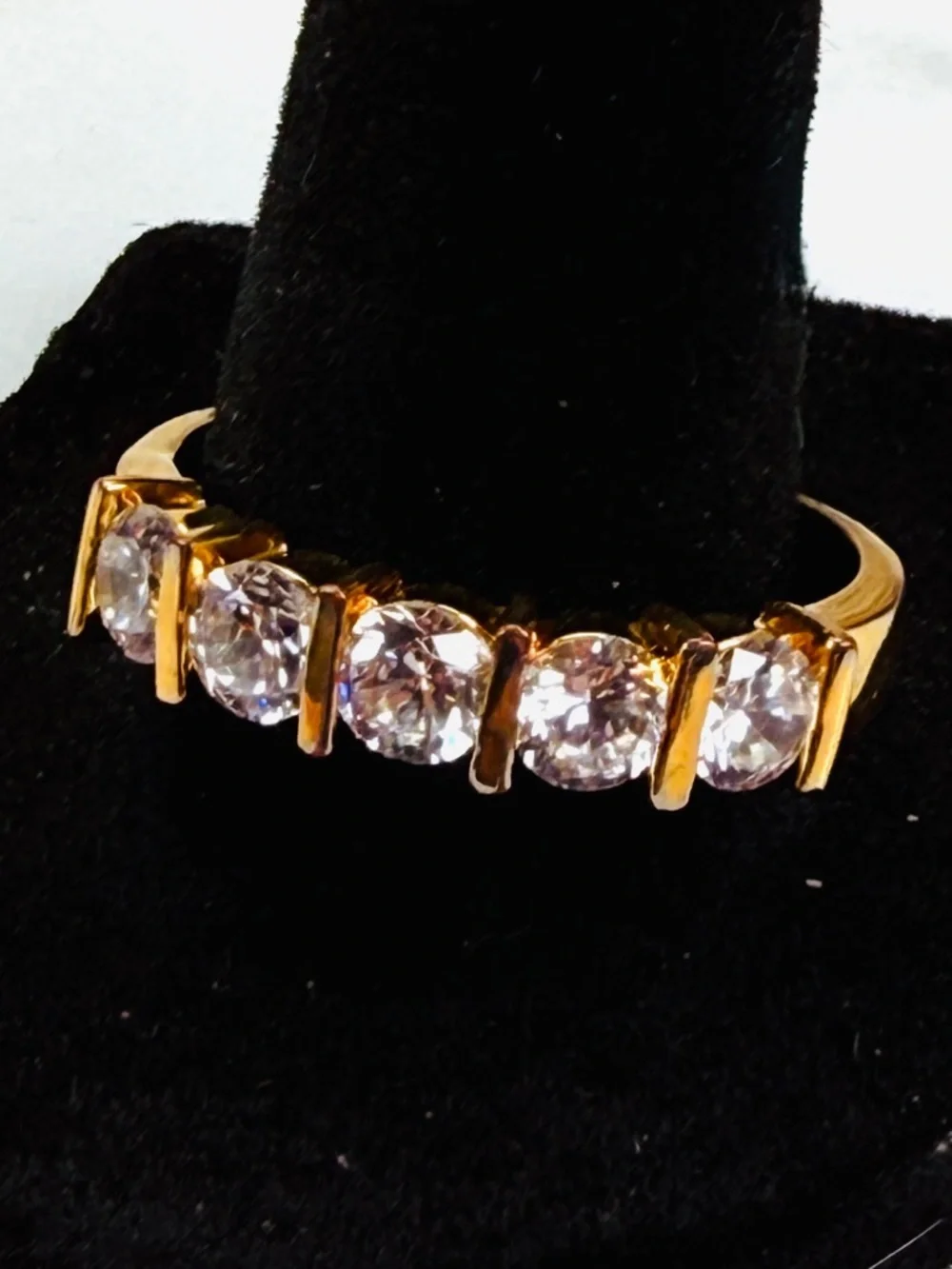 Goldtone, bling size 11 1/4 band costume ring